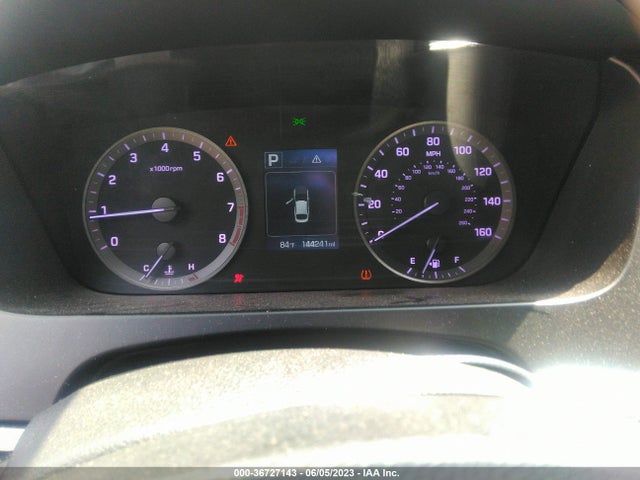 2015 HYUNDAI SONATA 2.4L SPORT VIN: 5NPE34AF2FH027817
