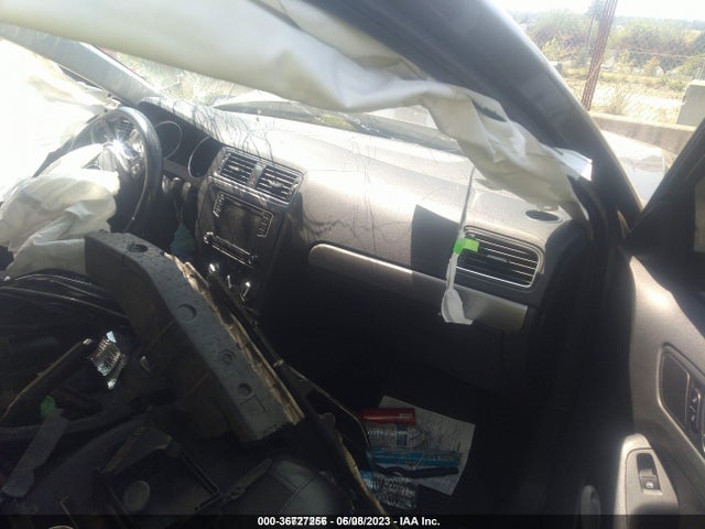 3VWDB7AJXHM380403 Volkswagen Jetta 1.4t Se