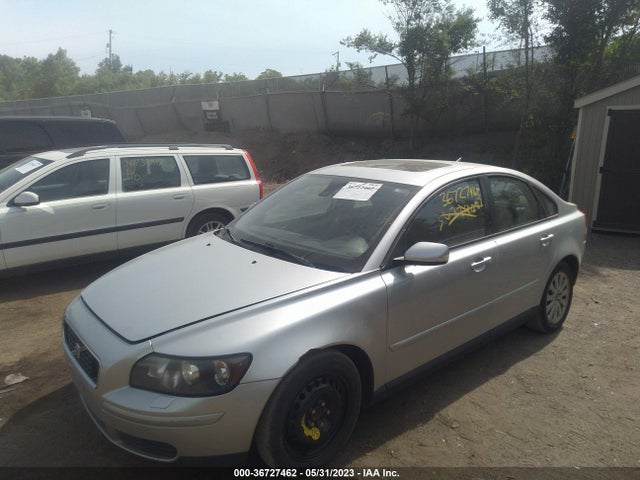 2004 VOLVO S40 VIN: YV1MS382042016092