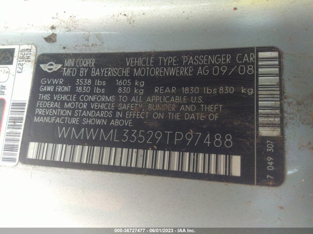 2009 MINI COOPER CLUBMAN WMWML33529TP97488 Photo 8