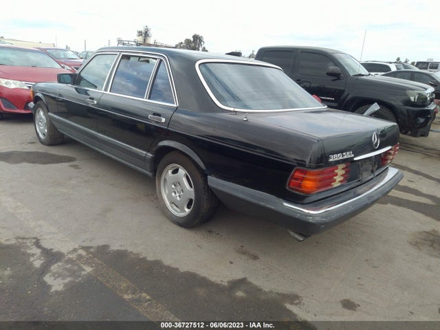 1982 MERCEDES-BENZ 380 SEL VIN: WDBCA33A4CB031338
