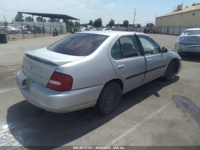 2001 NISSAN ALTIMA GXE VIN: 1N4DL01D51C181337