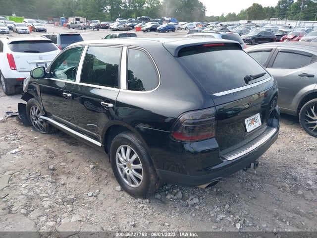 2005 PORSCHE CAYENNE VIN: WP1AA29P45LA22780