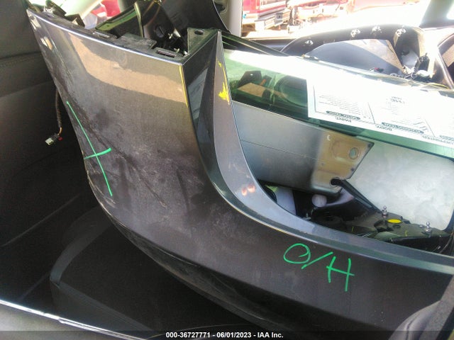 Tesla Model 3 Performance 2023 5YJ3E1EC7PF411267 Image 3