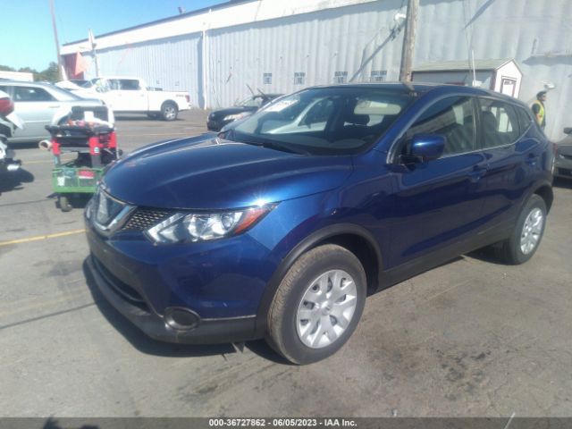 JN1BJ1CP3JW160752 Nissan Rogue Sport S