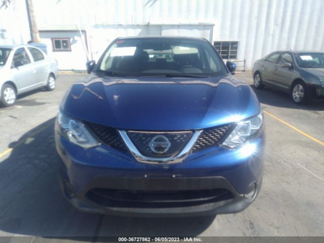 JN1BJ1CP3JW160752 Nissan Rogue Sport S