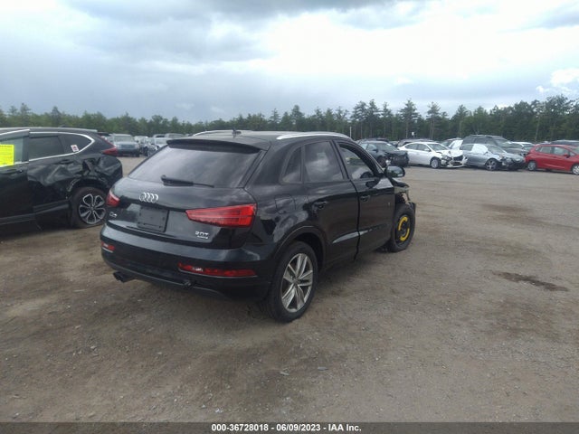 WA1ECCFS6HR011870 Audi Q3 PREMIUM
