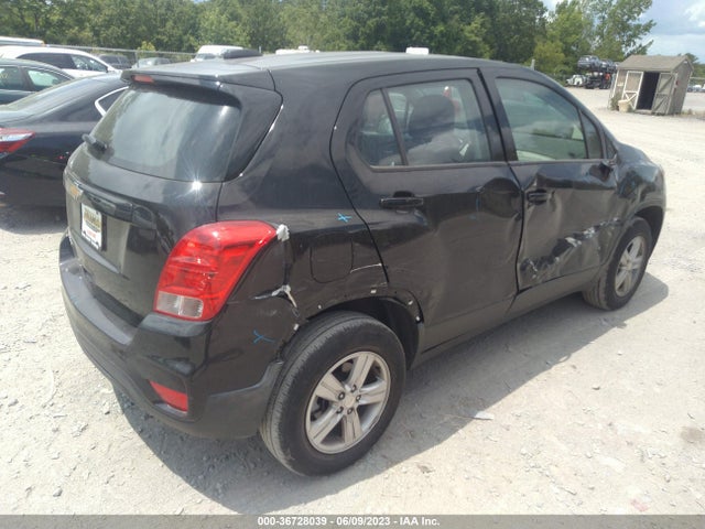 Chevrolet TRAX LS 2020 3GNCJNSB4LL214087 Image 4