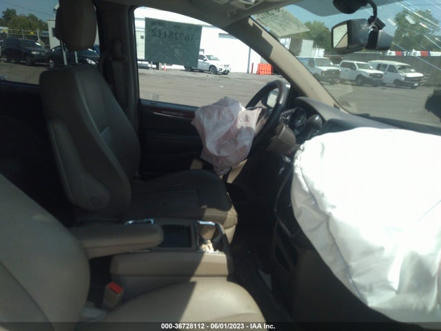 2C4RC1CG4FR627246 Chrysler Town & Country Touring-l