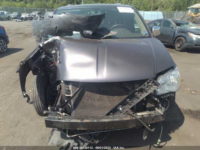 2C4RC1CG4FR627246 Chrysler Town & Country Touring-l