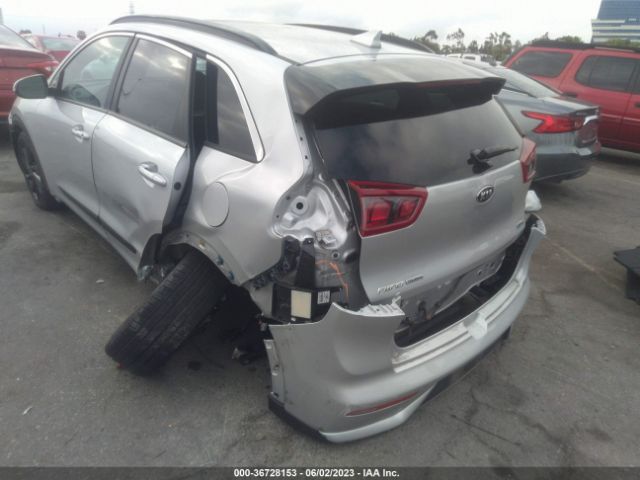KNDCC3LC5K5249654 KIA Niro S Touring