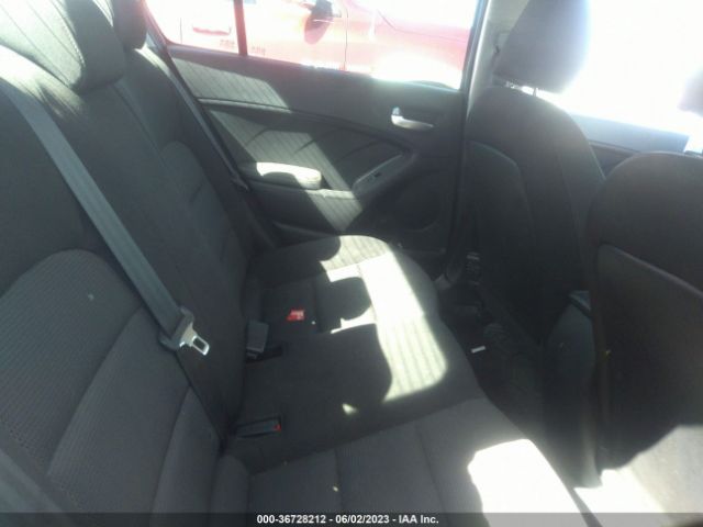 3KPFK4A79HE023495 KIA FORTE LX