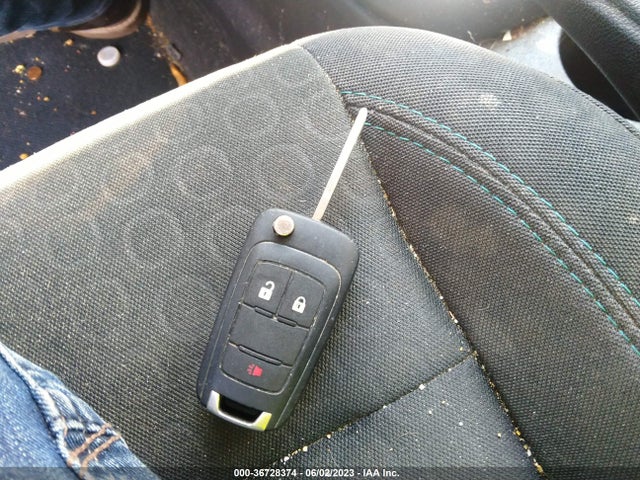 Chevrolet TRAX LS 2016 3GNCJKSB0GL235877 Image 3