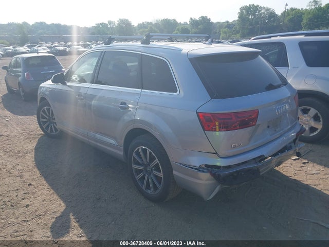 WA1LAAF72HD029812 Audi Q7 Premium Plus