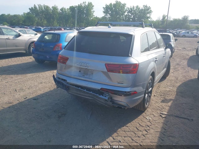 WA1LAAF72HD029812 Audi Q7 Premium Plus