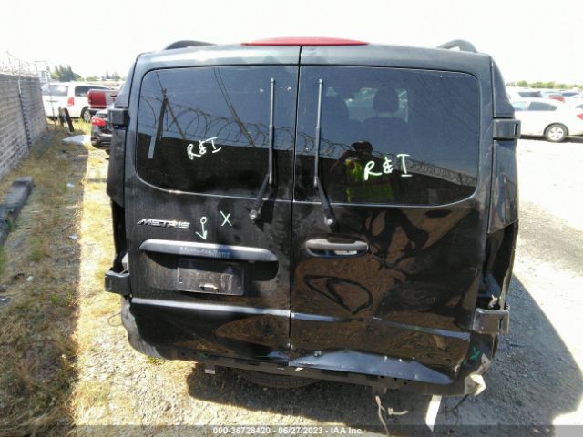 WD4PG2EE6J3422421 Mercedes-Benz METRIS PASSENGER VAN