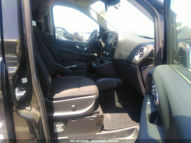 WD4PG2EE6J3422421 Mercedes-Benz METRIS PASSENGER VAN