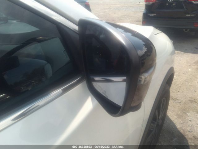 5N1AT2MV2JC736012 Nissan ROGUE SV