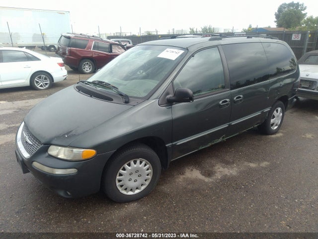 2000 CHRYSLER TOWN & COUNTRY LX VIN: 1C4GP44R3YB537021