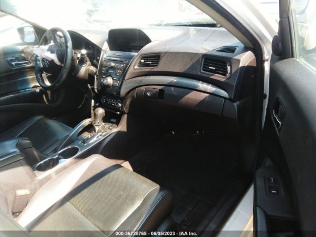 19VDE1F3XEE004445 Acura ILX