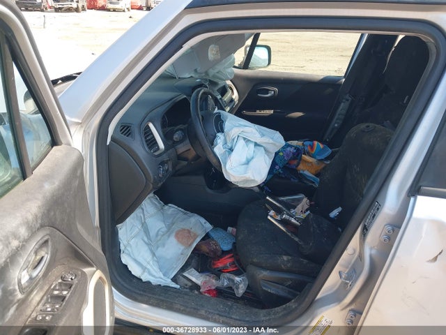 ZACCJABT2FPB93245 Jeep Renegade Latitude