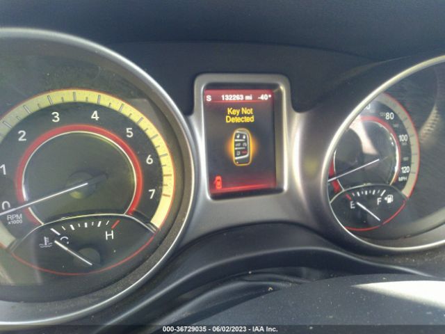 3C4PDCGB7JT229503 Dodge Journey Crossroad