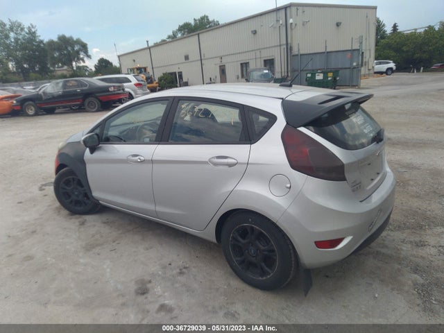 Ford FIESTA SE 2015 3FADP4EJ2FM179935 Image 4