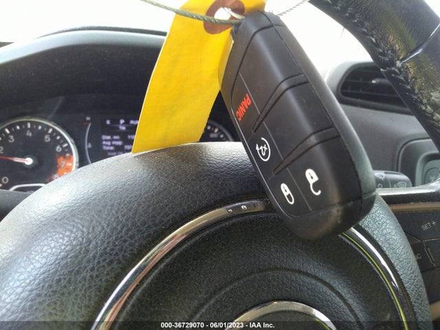 ZACCJABB8HPF81073 Jeep Renegade Latitude