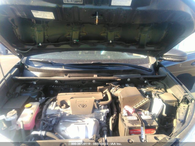 Toyota RAV4 LE 2018 2T3BFREV4JW759683 Image 10
