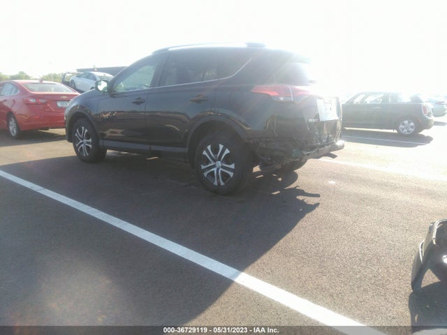 Toyota RAV4 LE 2018 2T3BFREV4JW759683 Image 3