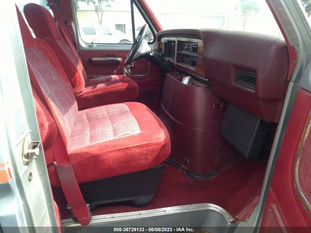1988 FORD ECONOLINE E150 VIN: 1FMEE11N8JHB96839