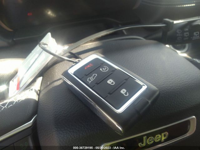 1C4RJKBG2P8806556 Jeep Grand Cherokee L Limited
