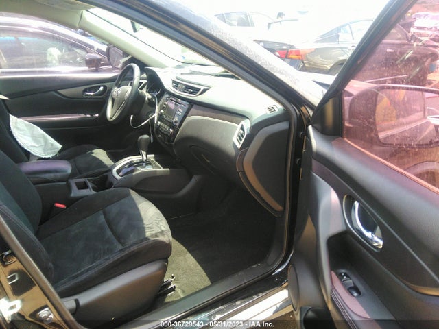 36729543 :رقم المزاد ، JN8AT2MT8GW025056 vin ، 2016 Nissan Rogue S مزاد بيع