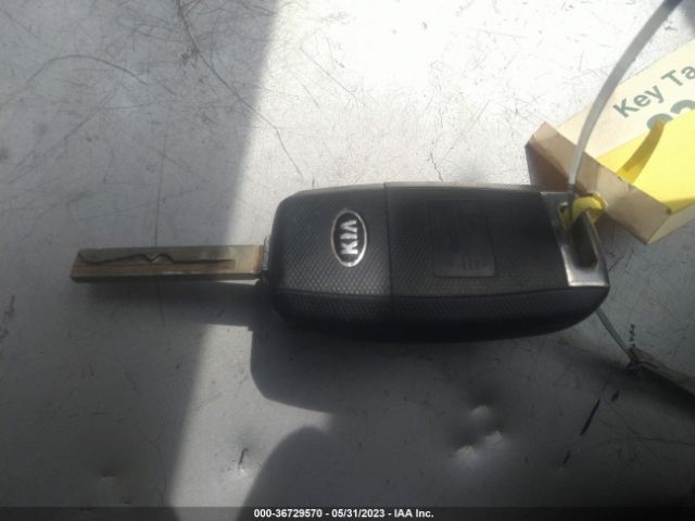 5XYPG4A58JG387923 KIA Sorento Lx V6