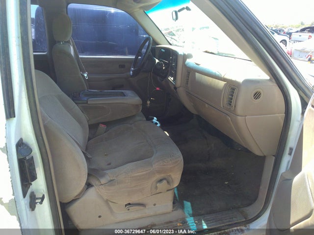 2002 CHEVROLET SILVERADO 1500 LS VIN: 2GCEC19V721398204