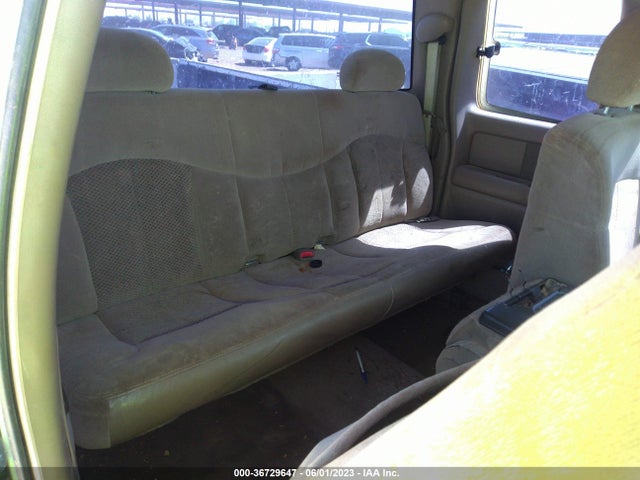 2002 CHEVROLET SILVERADO 1500 LS VIN: 2GCEC19V721398204