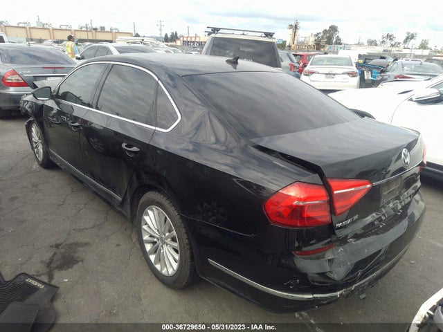 1VWBT7A31GC009409 Volkswagen Passat 1.8t Se