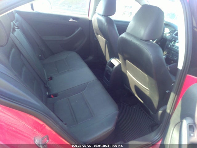 3VWD17AJXEM400714 Volkswagen Jetta Sedan Se