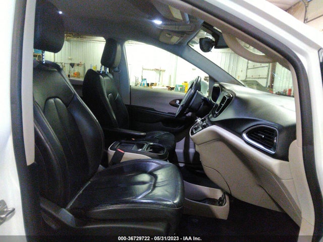 2C4RC1BG7HR787769 Chrysler Pacifica Touring-l