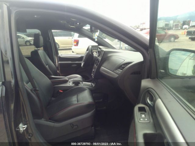2C4RDGEG5KR690198 Dodge Grand Caravan Gt