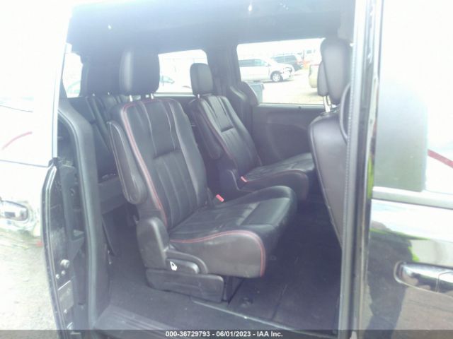 2C4RDGEG5KR690198 Dodge Grand Caravan Gt