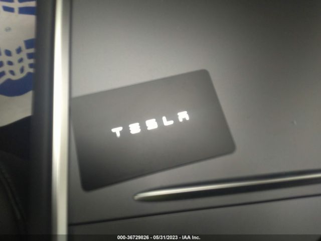 5YJ3E1EAXNF375389 Tesla MODEL 3