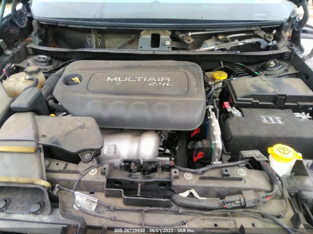 1C4PJLCB2GW113966 Jeep Cherokee Latitude