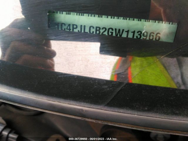 1C4PJLCB2GW113966 Jeep Cherokee Latitude