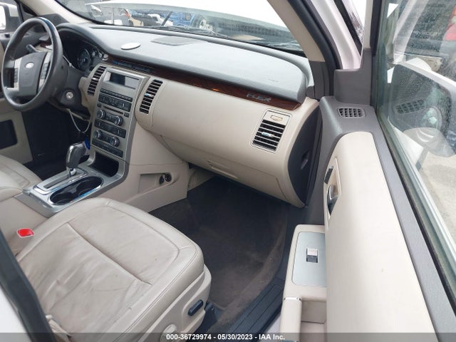 2011 FORD FLEX SEL VIN: 2FMGK5CC2BBD30229