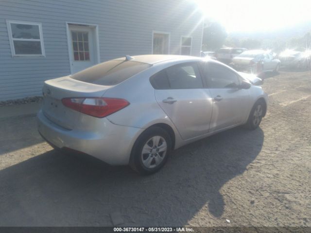 KNAFK4A61E5066756 KIA FORTE LX