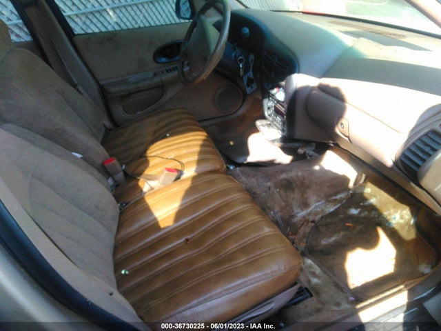 1995 OLDSMOBILE CUTLASS SUPREME SL VIN: 1G3WH52M2SD303518