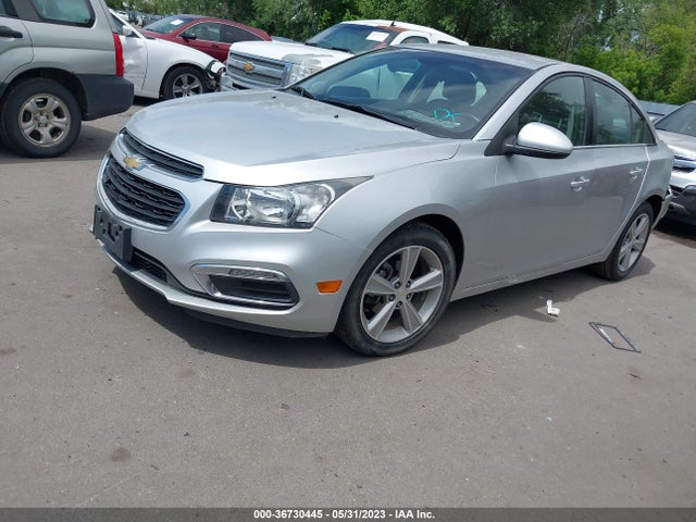 Chevrolet CRUZE LT 2015 1G1PE5SB3F7174679 Image 2