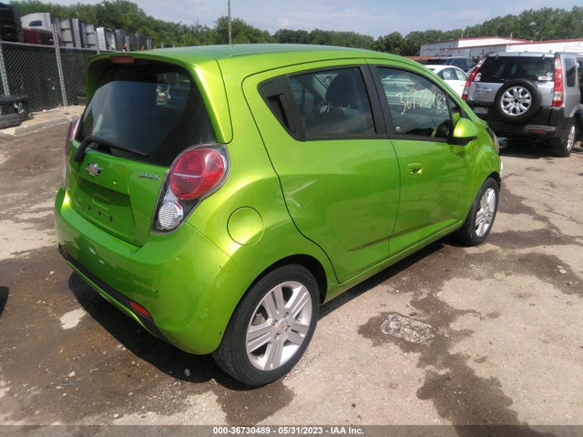 Chevrolet Spark Lt 2015 KL8CD6S99FC734166 Image 4