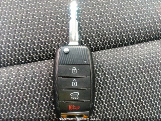 3KPFK4A74HE038728 KIA FORTE LX